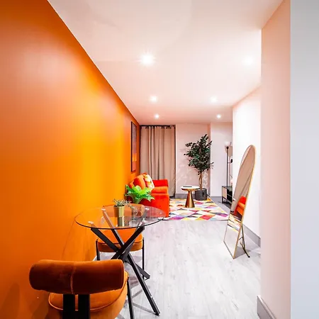 Cosy Bradford With Views Apartment *
